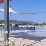 Riembau キャンプ場 3*